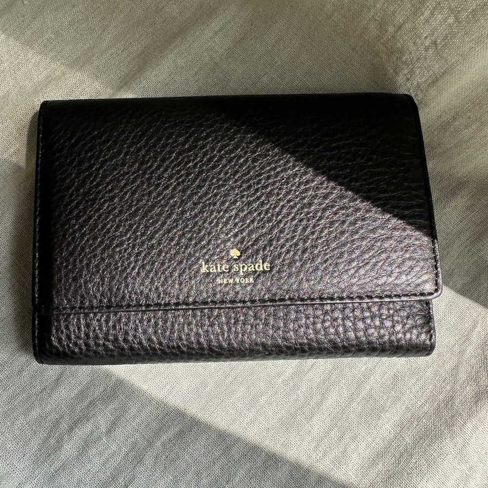 NWOT Kate Spade Leather Wallet